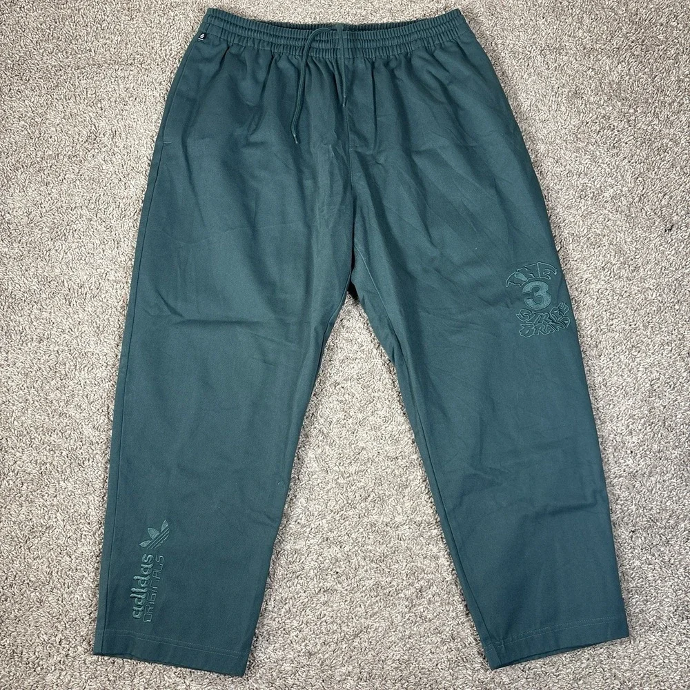 Adidas Originals Graphics Campus Chino Pants‎ Mens Large Mineral Green HN1672